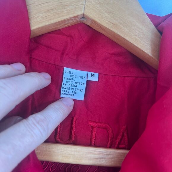 FUDA International VTG 100% Silk Red Full Zip Bomber Jacket Lightweight Size MD - Picture 14 of 15